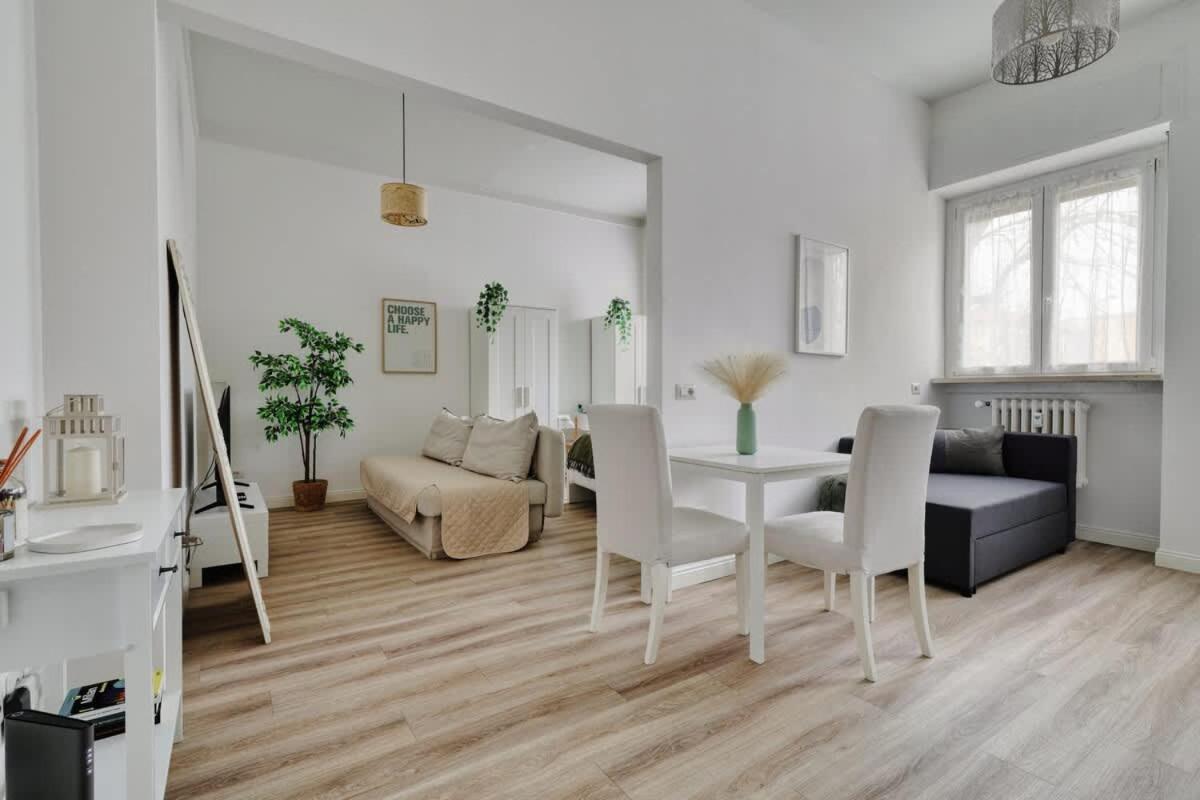 Oasis Suite - Subway 50 Meters Just 5 Minutes From Duomo Milan Exterior photo